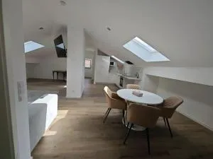 Möbilierte Dachgeschosswohnung - Glan-Münchweiler