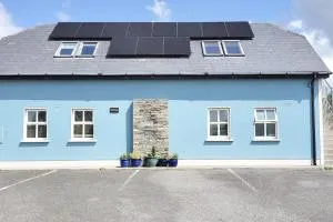 Clairhouse Accommodation - 拉辛赫