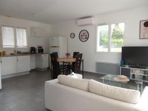 Maisons de vacances Villa proche mer Ollioules-Sanary : Maison 2 Chambres