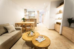 Rosie Apart en Vera Costa- cerca de la playa