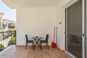 Danaos Seaside Suite 101 with Pool in Tourist Area