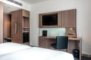 Phòng Hai Giường Đơn Loại Sang (Twin Deluxe Room)