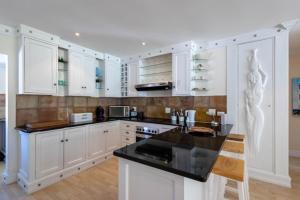 36 River Club Villas