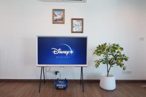 The Beach Bangsaen by Thanthita next to Wonnapa beach FREE DISNEY PLUS