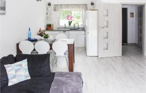 Amazing Home In Nowe Warpno With Wifi