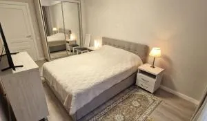 Black & White Apartment - Hînceşti