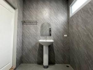 Prod Place - Sunny Chiang Rai