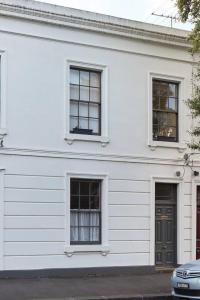 King William Terrace - Classic Fitzroy Style