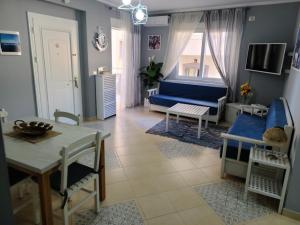 Fancy Sea View Apartment 1