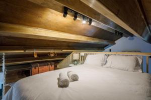 Hermoso molino a pie de río by CABANA Rentals