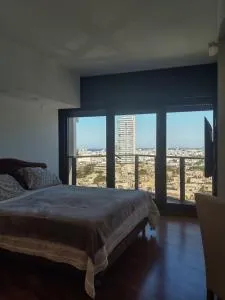 Dizengoff Tower Tel Aviv - Giv‘atayim