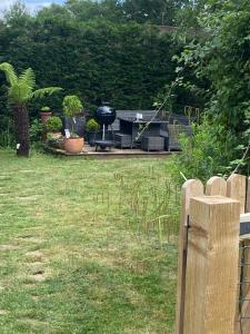 Edwardian Cottage in beautiful surroundings with hot tub