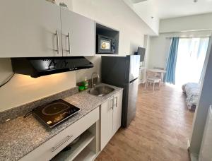 Near Mactan Airport Condo by Isla Stays