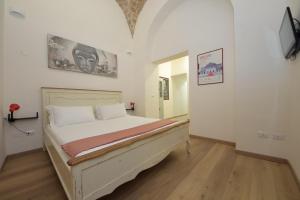 YCH-Lovely apartment near Termini Station