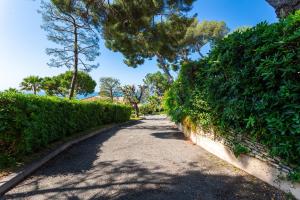 VILLA LA PETITE RESERVE VI4416 By Riviera Holiday