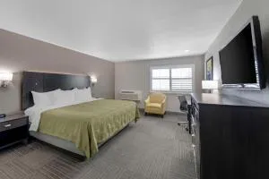 Quality Inn Kettleman City near Hwy 41 - Kettleman City