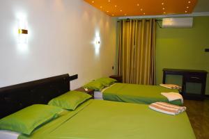 CEYLON VILLA NILAVELI