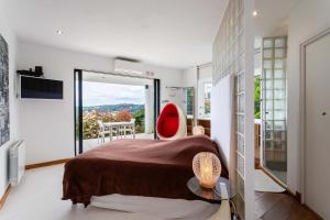 Villas VILLA ADRIANA VI4411 By Riviera Holiday Homes : photos des chambres