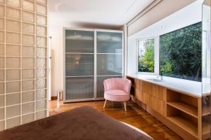 Villas VILLA ADRIANA VI4411 By Riviera Holiday Homes : photos des chambres
