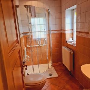 Deluxe Apartment (3 Adults) room in The Cosy Home