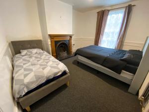 Southgate Lodge - Single-Twin, Double and Family rooms