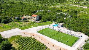 Villa Roglić - Pool, Tennis & Pets welcome I Makarska Riviera