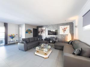 Villas Grande maison moderne avec piscine 10 personnes : photos des chambres