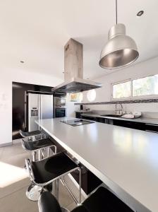 Villas Grande maison moderne avec piscine 10 personnes : photos des chambres