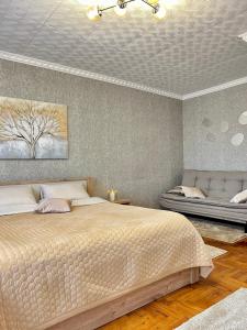 Центр Торговиця 1 кімнатні апартаменти