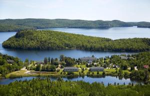 Auberge du Lac-à-lEau-Claire