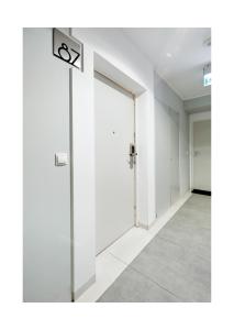 Old Town Chic Studio by BookingHost