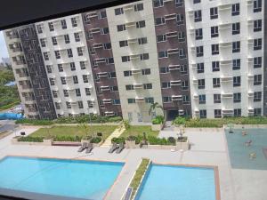 624 Tower 3 Avida Atria Iloilo Pool View Comfy Cozy Central Studio Unit