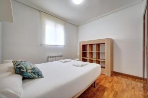 Vistabella 2 by Clabao