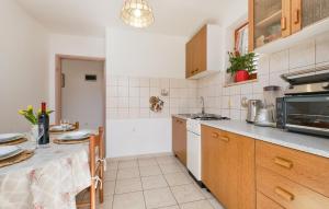 Stunning Apartment In Mali Losinj