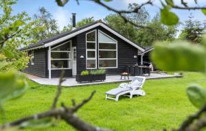 3 Bedroom Gorgeous Home In Ebeltoft