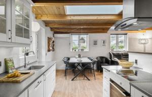 4 Bedroom Pet Friendly Home In Hemmet