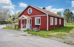 3 Bedroom Beautiful Home In Blankaholm - Blankaholm