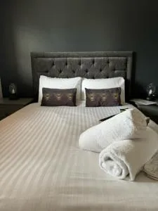 The Horseshoe & Castle - Higham