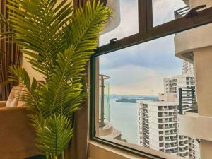 DangaBay Seaview 3BedRoom by WP HOMESTAY