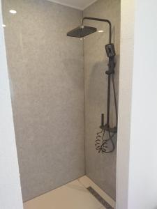 Apartment lAnil Garden With Garage Private