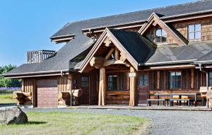 Stunning Home In Nimtofte With Kitchen