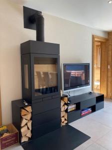 Impérial A201 - T4 cosy au Roitet avec poêle à bois