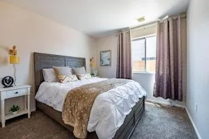 Charming Arizona Home - Near Shops, New Renovation - Eloy