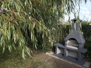 on the lake Comfortable holiday residence