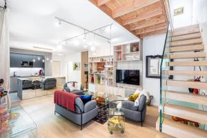 GuestReady - Spacieux apt. avec cour privative