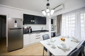 Infinity Blue Velvet