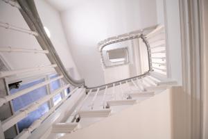 Luxurious 1-Bedroom Penthouse on Oxford Street 11G