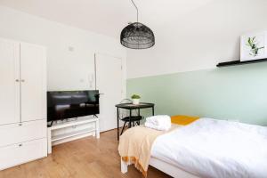 Studio near Bayswater station