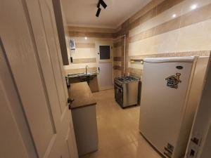 Stylish and luxurious apartment 2