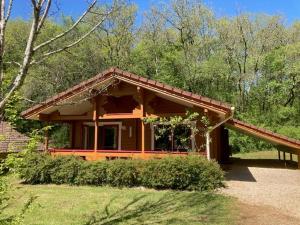 Chalets LES REFUGES DU LOT Kouki-s Lodge : photos des chambres